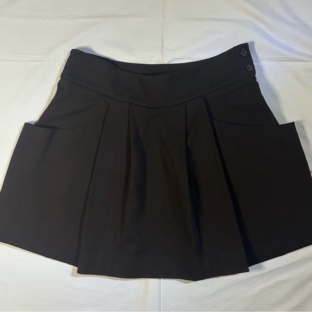 Lacoste Black Ponte Knit Pleated Mini Skirt Size 32 Made in Tunisia